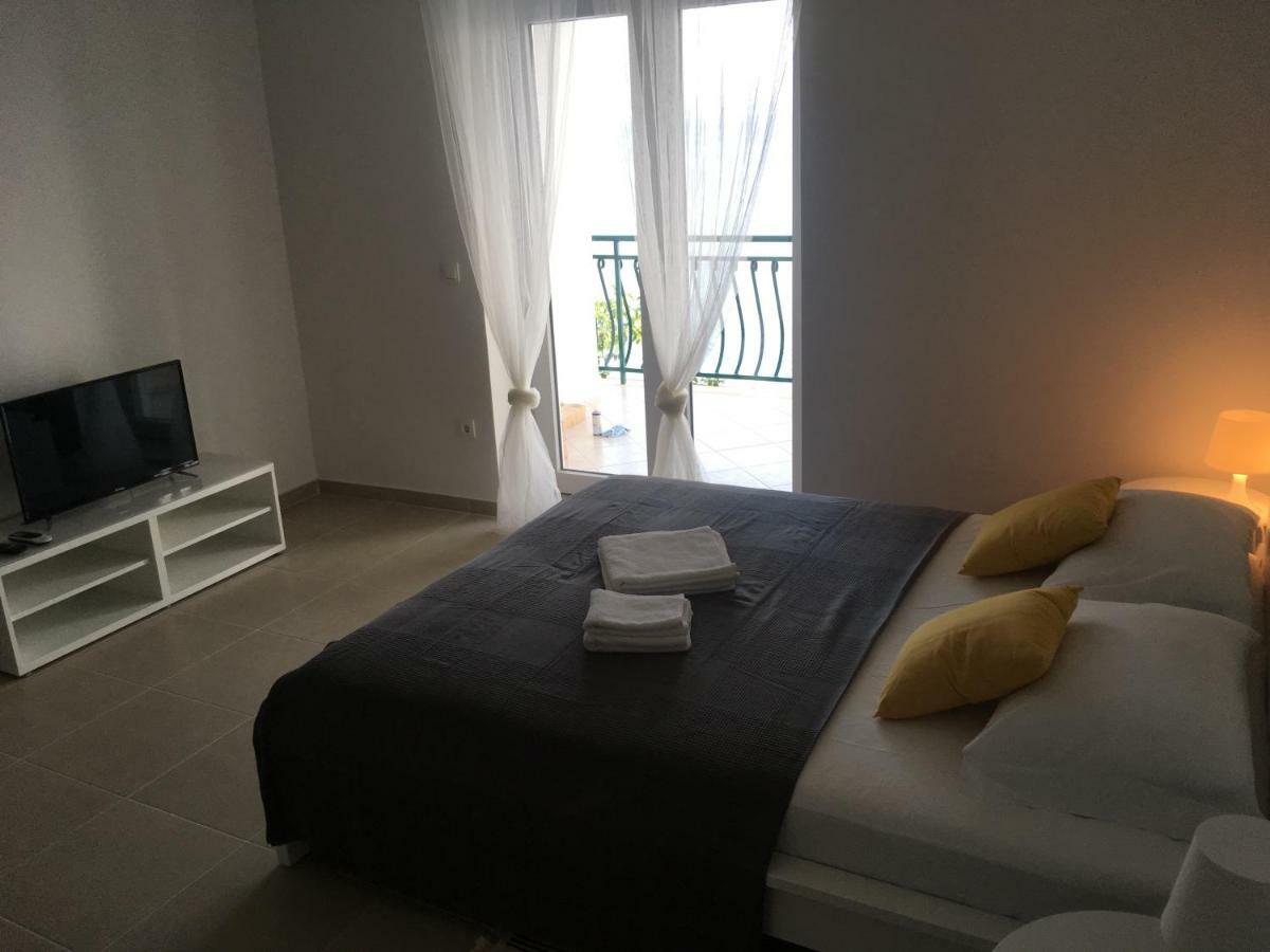 Apartments File Five Podgora Exterior photo
